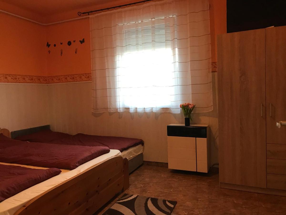 Summer Apartman Daire Hajdúszoboszló Dış mekan fotoğraf