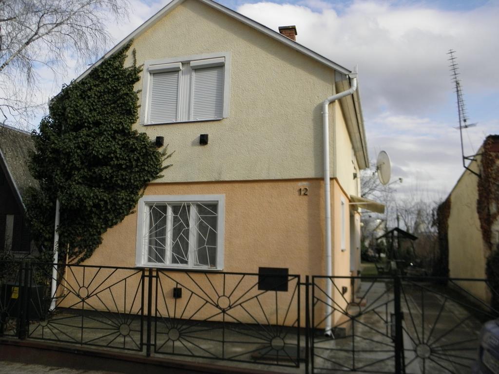 Summer Apartman Daire Hajdúszoboszló Dış mekan fotoğraf